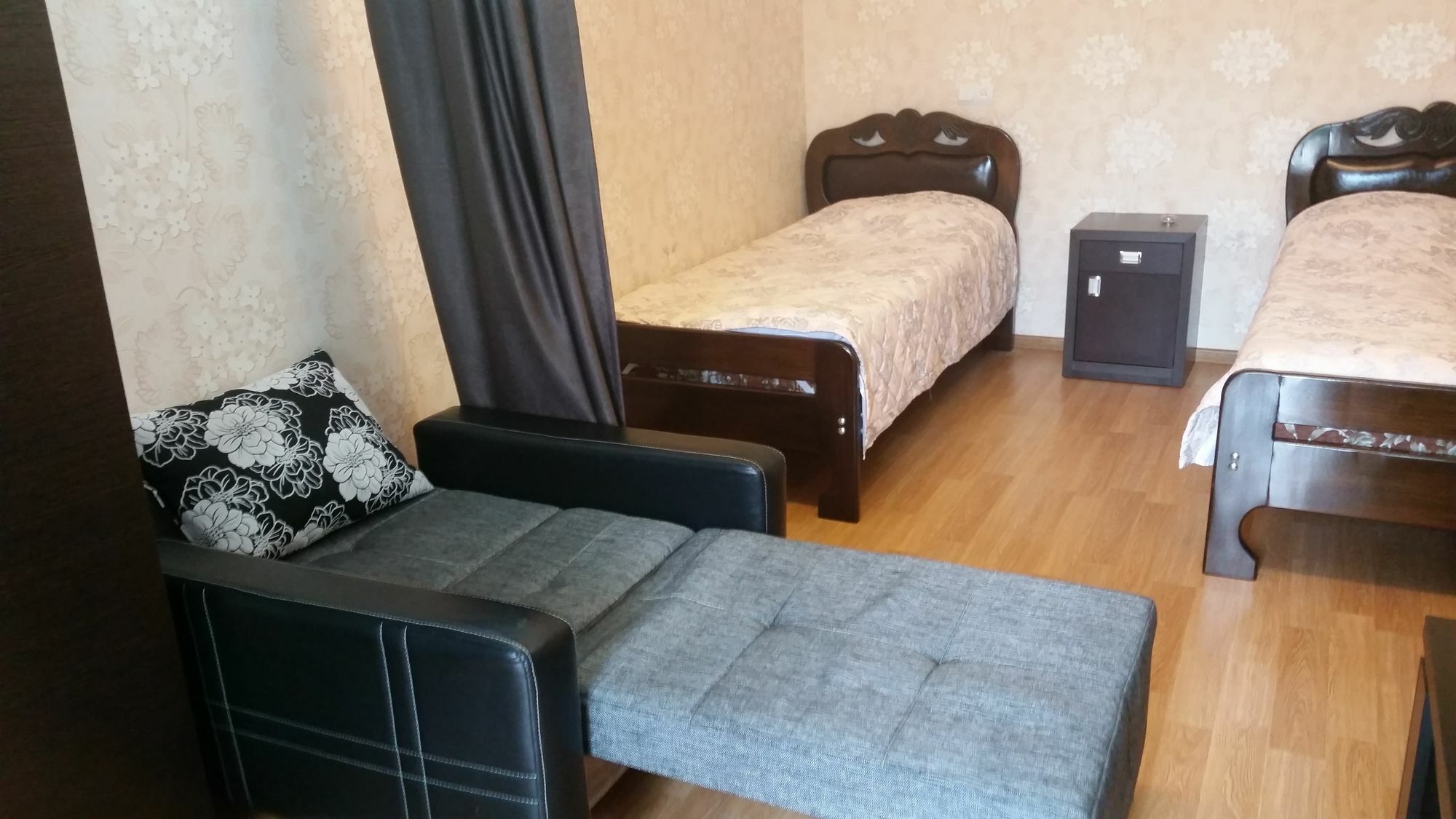 Guest House Spartak Tiflis Exterior foto